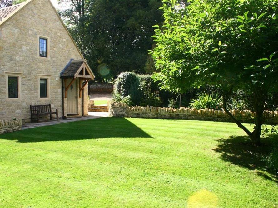 Villa Tumbledown Broadway  Exterior foto